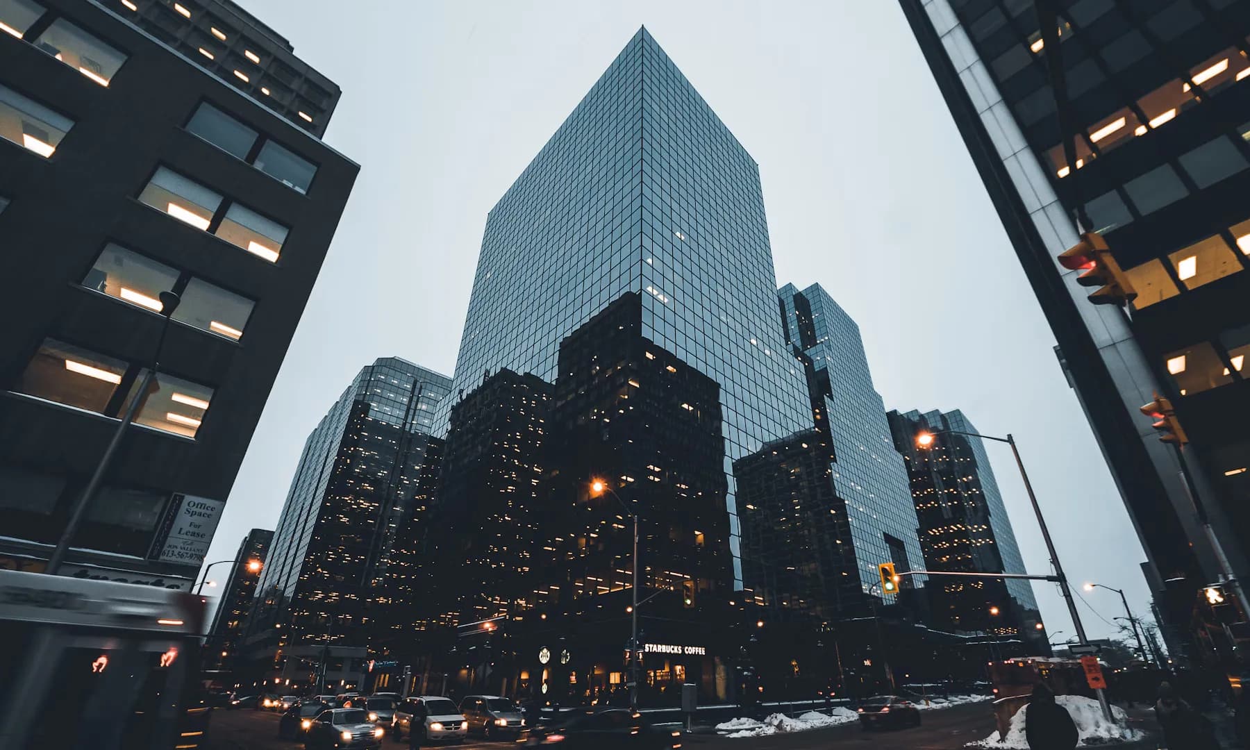 Investir em Imóveis vs. Fundos Imobiliários